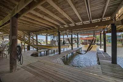 518 Marine Way, Freeport, TX 77541 - Photo 2