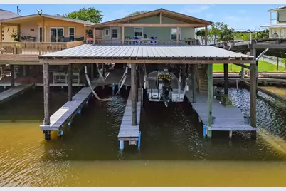 518 Marine Way, Freeport, TX 77541 - Photo 1