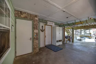 518 Marine Way, Freeport, TX 77541 - Photo 10