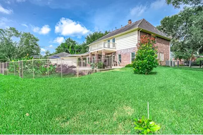 907 Middlecreek Street, Friendswood, TX 77546 - Photo 38