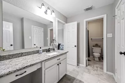 907 Middlecreek Street, Friendswood, TX 77546 - Photo 24