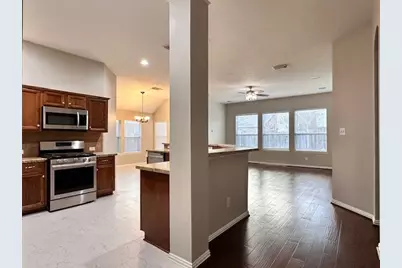 18507 S Raven Shore Drive, Cypress, TX 77433 - Photo 8