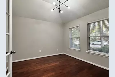 18507 S Raven Shore Drive, Cypress, TX 77433 - Photo 4