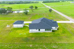 395 Brahman Trail, Angleton, TX 77515 - Photo 28