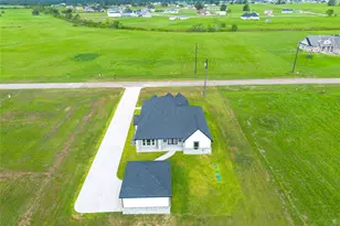395 Brahman Trail, Angleton, TX 77515 - Photo 36