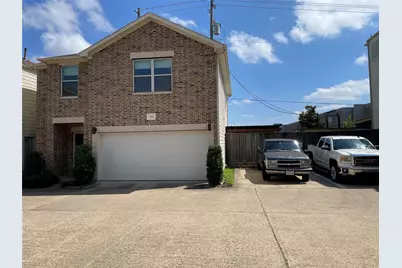 3704 Main Aspen Drive, Houston, TX 77025 - Photo 1