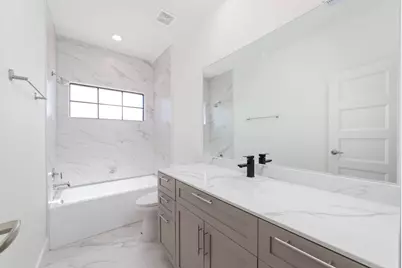 11924 N Hoa Sen Circle, Houston, TX 77072 - Photo 12