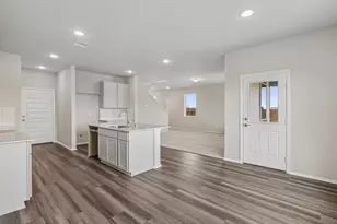 31131 Cass River Ln, Waller, TX 77484 - Photo 6