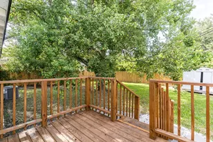 6524 Loma Vista St, Houston, TX 77085 - Photo 2