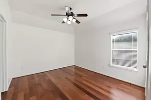 8702 Challis Park Ct, Houston, TX 77040 - Photo 24