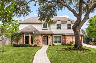 6806 Billingham Ct, Spring, TX 77379 - Photo 2