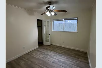 16414 Paint Rock Road, Friendswood, TX 77546 - Photo 12