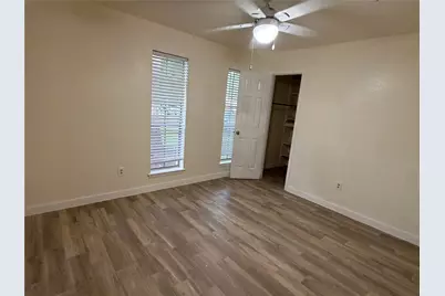 16414 Paint Rock Road, Friendswood, TX 77546 - Photo 10