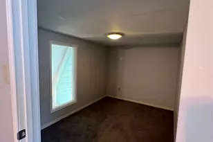 2015 Hamlin Valley Dr, Houston, TX 77090 - Photo 22