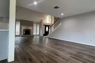 2015 Hamlin Valley Dr, Houston, TX 77090 - Photo 8