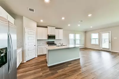 10008 Deussen Lane, Texas City, TX 77591 - Photo 10