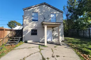 733 Zoe St, Houston, TX 77020 - Photo 1