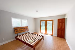 5011 Imogene St, Houston, TX 77096 - Photo 10