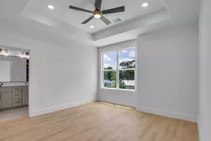 4833 Paula St, Houston, TX 77033 - Photo 16