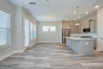1202 Kiefer Hill Way, Houston, TX 77043 - Photo 10