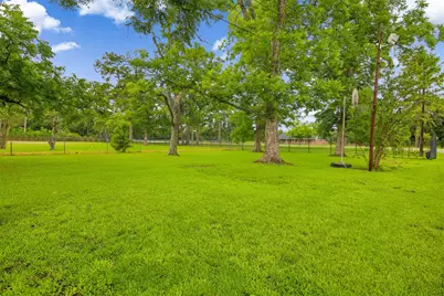 8406 E Mount Houston Road, Houston, TX 77050 - Photo 22
