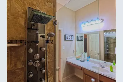 15811 Sandisfield Lane, Houston, TX 77084 - Photo 32