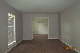 10814 Brentway Dr, Houston, TX 77070 - Photo 2