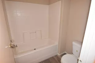 10015 Summerberry Ln, Tomball, TX 77375 - Photo 12