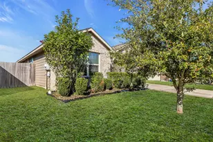 3419 Hollow Mist, Texas City, TX 77591 - Photo 2