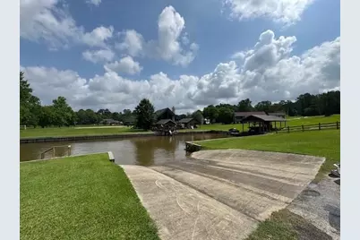 37 Silver Lakes Drive, Huntsville, TX 77340 - Photo 10