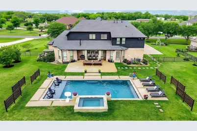 8906 Majesty Lane, Richmond, TX 77469 - Photo 1