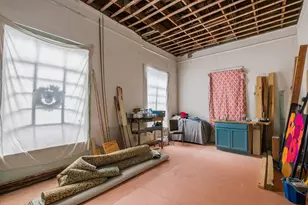 207 W Grand Ave, Yoakum, TX 77995 - Photo 42