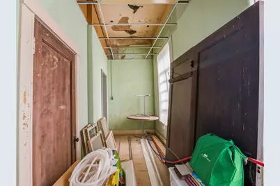 207 W Grand Avenue, Yoakum, TX 77995 - Photo 46