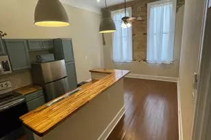 207 W Grand Ave, Yoakum, TX 77995 - Photo 28