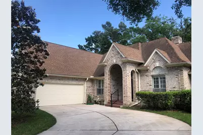 135 Lakeside Drive, Conroe, TX 77356 - Photo 1