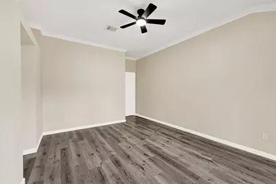 5306 Shady Gardens Drive, Houston, TX 77339 - Photo 18