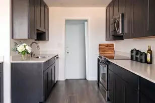 5100 San Felipe St, Houston, TX 77056 - Photo 8