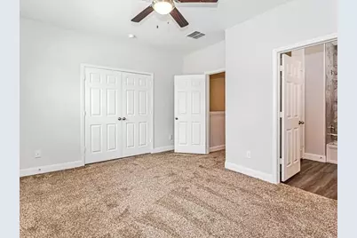 5426 E Houston Road #A, Houston, TX 77028 - Photo 12