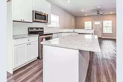 5426 E Houston Road #A, Houston, TX 77028 - Photo 6