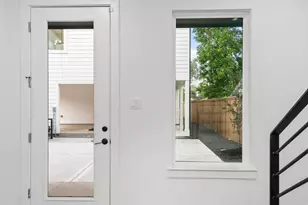 7208 Weyburn St, Houston, TX 77028 - Photo 8