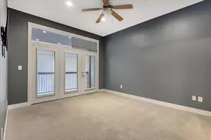 300 St Joseph Pkwy, Houston, TX 77002 - Photo 18