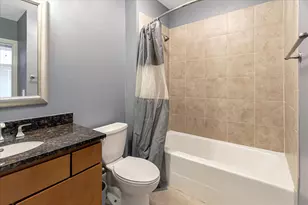 300 St Joseph Pkwy, Houston, TX 77002 - Photo 34