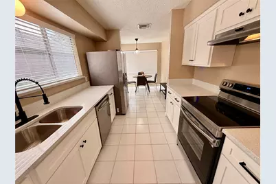 2301 Broadlawn Drive, Houston, TX 77058 - Photo 6