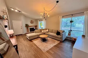 2301 Broadlawn Dr, Houston, TX 77058 - Photo 4