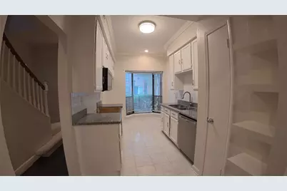 12550 Piping Rock Drive #29, Houston, TX 77077 - Photo 6