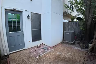 12550 Piping Rock Dr, Houston, TX 77077 - Photo 14