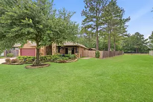 113 Sundrop Rdg Ct, Montgomery, TX 77316 - Photo 4