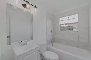 2503 Creston Dr, Houston, TX 77026 - Photo 8