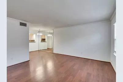 5230 Arboles Drive #4, Houston, TX 77035 - Photo 4
