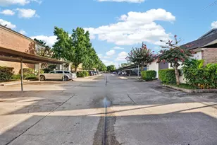 10051 Westpark Dr, Houston, TX 77042 - Photo 12